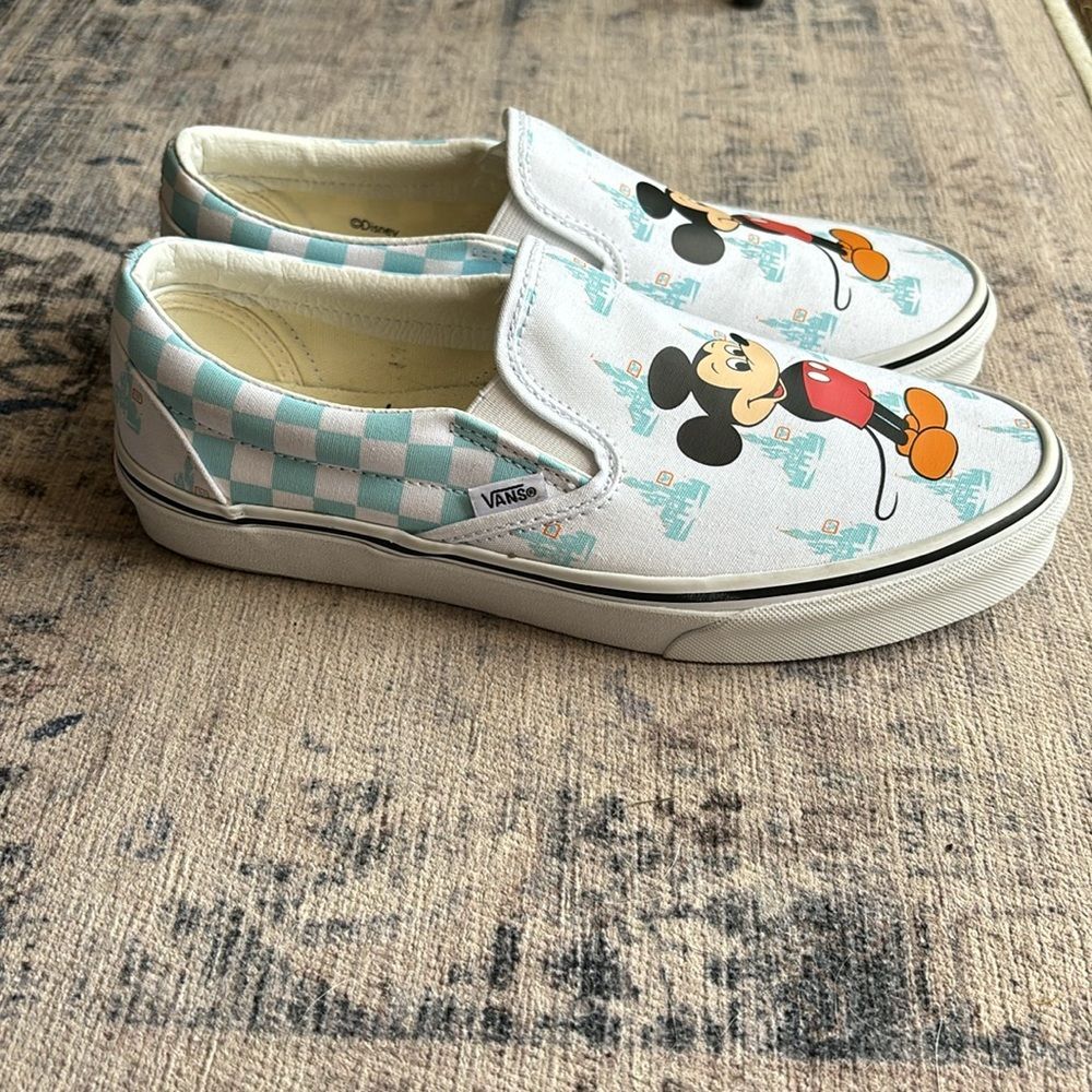 Vans Disney World Slip on 50th Anniversary Mickey Mouse Shoes Women's 10.5 Men 9 - Picture 3 of 12
